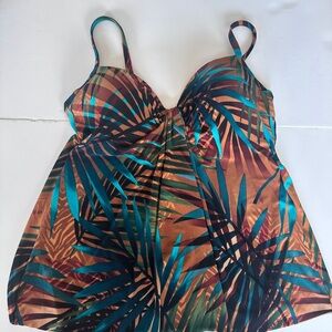 Miraclesuit Tropical Leaf Print Swim Suit (top only)